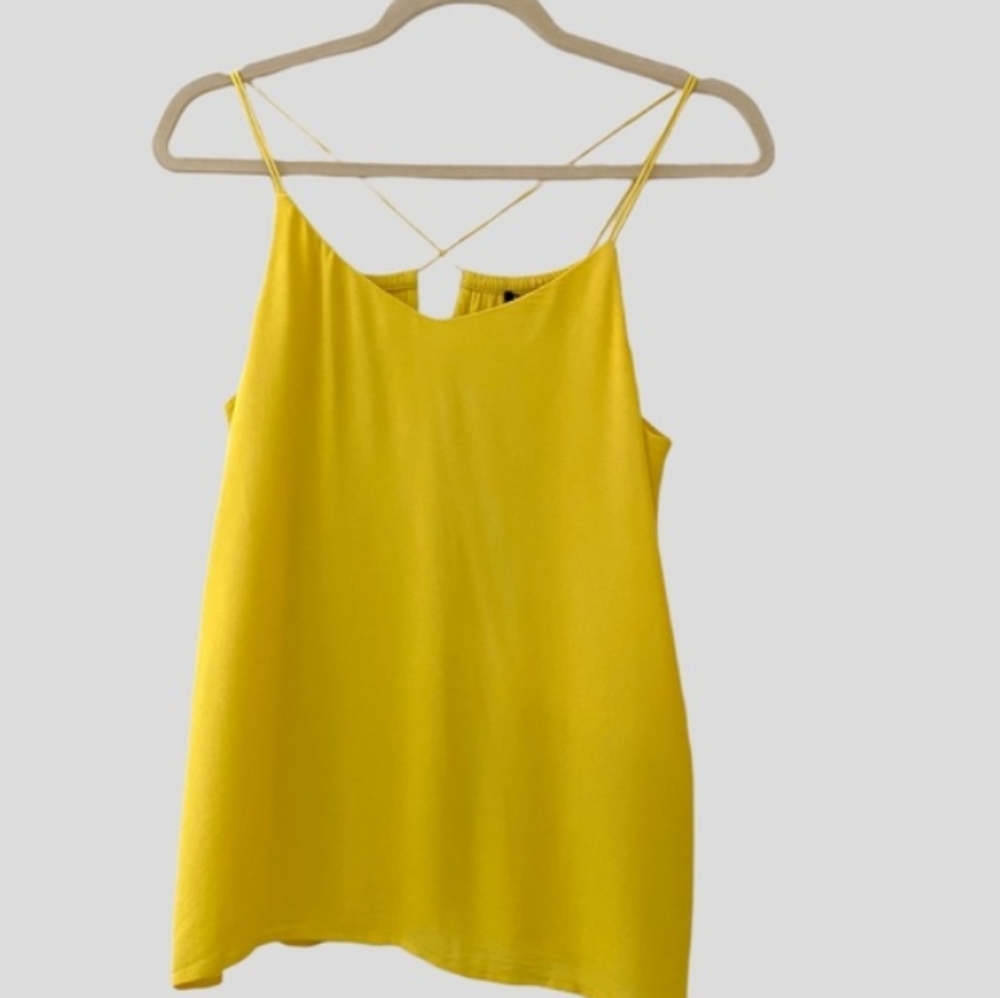 ⭐️PRICEDROP⭐️MASSIMO Dutti Silky lemon tank NWT - Picture 4 of 11